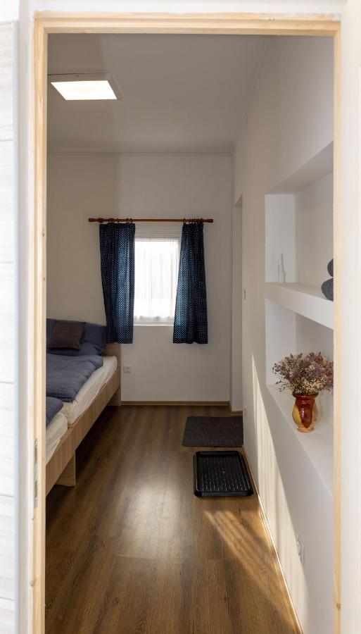 Takacs Pince Apartman Hajos Dış mekan fotoğraf